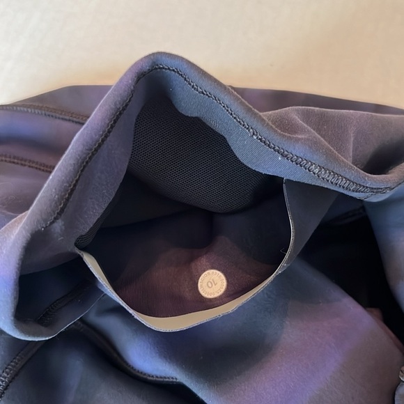 Lululemon In Movement Tight 25" *Spray Dye Everlux Lunar Purple Size 10 - Picture 9 of 16